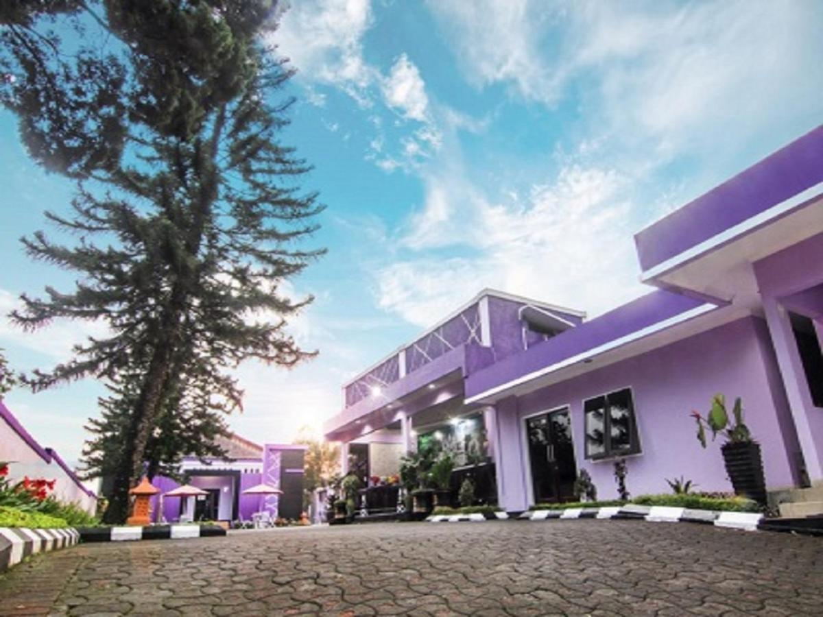 Hotel Signature Mandala Kencana Cianjur Eksteriør billede